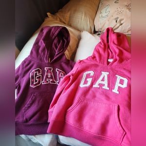 Bundle two 4t hoodies gap